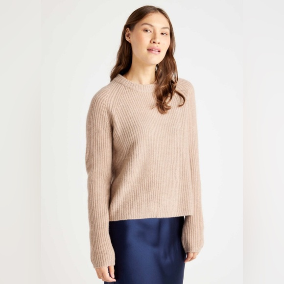 Quince Mongolian Cashmere Fisherman Crewneck Sweater, Oatmeal, size L - Picture 3 of 9